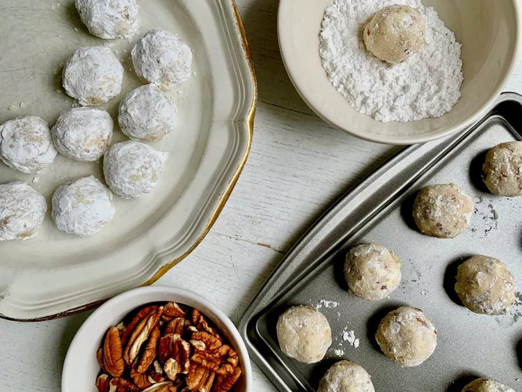 Pecan Snowball Cookies – Dickey Farms