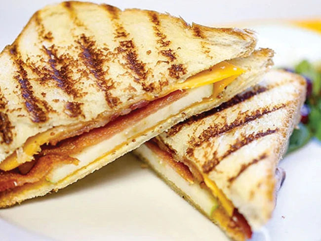 Bacon Apple Cheddar Grilled Cheese